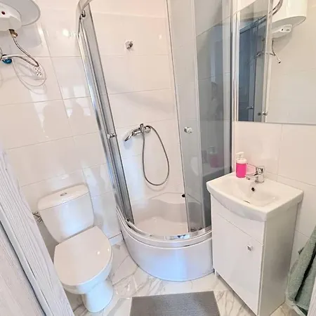 Ferienwohnung Narozna Kawalerka 49 Łódź Exterior foto